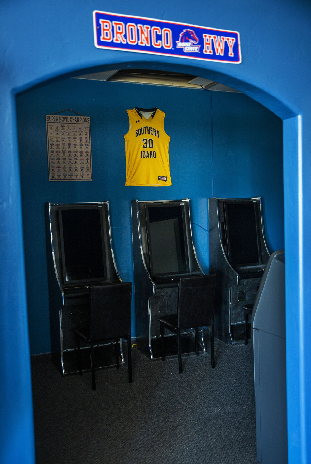Dugout sports bar